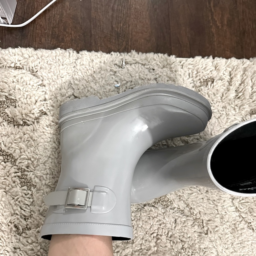 Rain boots